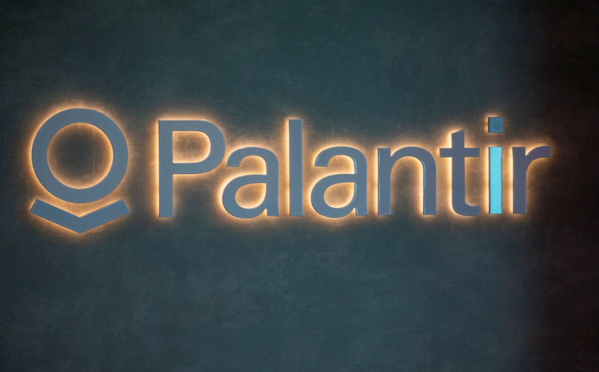 Palantir, Trafigura Aim To Track Carbon Emissions For The Oil, Metals ...