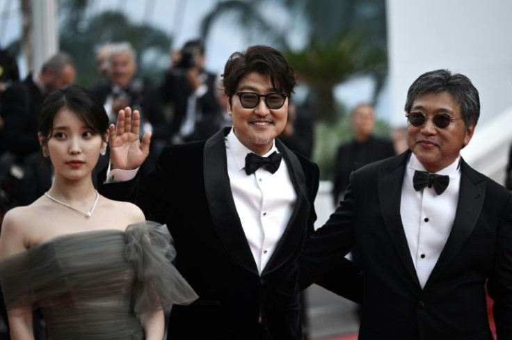 Korean stars Lee Ji-Eun and Song Kang-Ho star in the latest film from Japan's Palme-winning Hirokazu Kore-eda