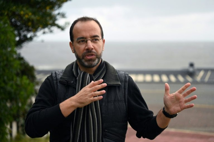 Alvaro Perez Tort, a member of Punta del Este's birdwatching society, has been documenting 2TK's visits to Uruguay since 2016