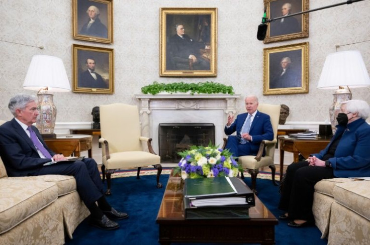 US President Joe Biden (C), Chairman of the Federal Reserve Jerome Powell (L) and Treasury Secretary Janet Yellen meet in the White House in Washington, DC on May 31, 2022 to discuss how to bring down inflation