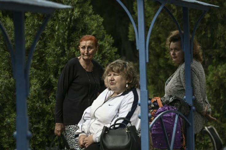 With no water and no electricity, there is little choice but to evacuate, said the mayor of Sloviansk