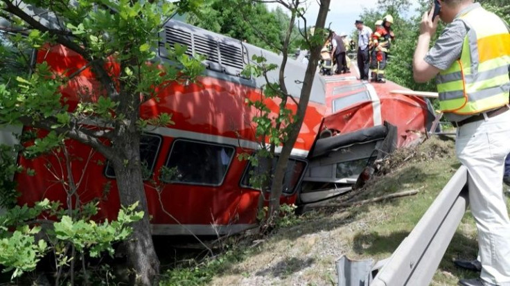 Three Austrian helicopters have arrived to help in rescue operations