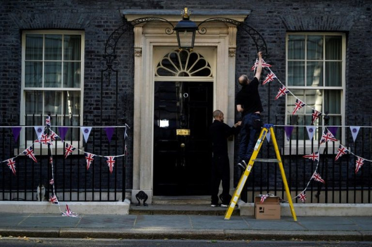 The vote came after public and political outrage at lockdown-breaking parties in Downing Street