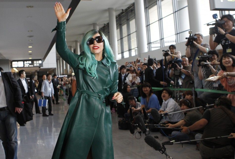 Lady Gaga arrives in Japan