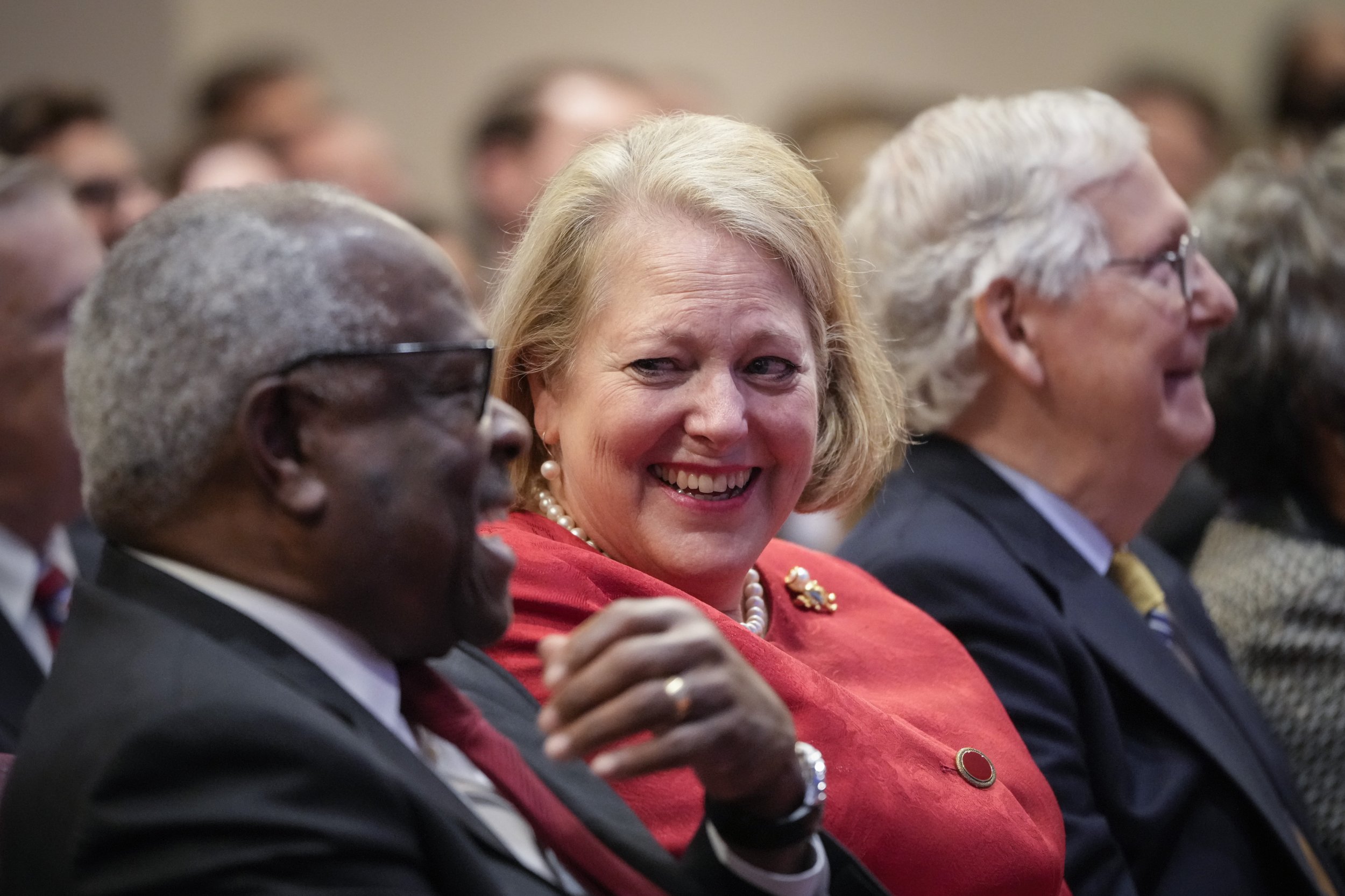 Clarence Thomas Called To Resign After Ginni Thomas Attempts To ...