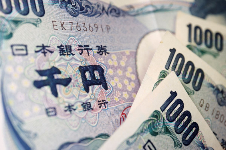 Banknotes of Japanese yen are seen in this illustration picture taken June 15, 2022. 