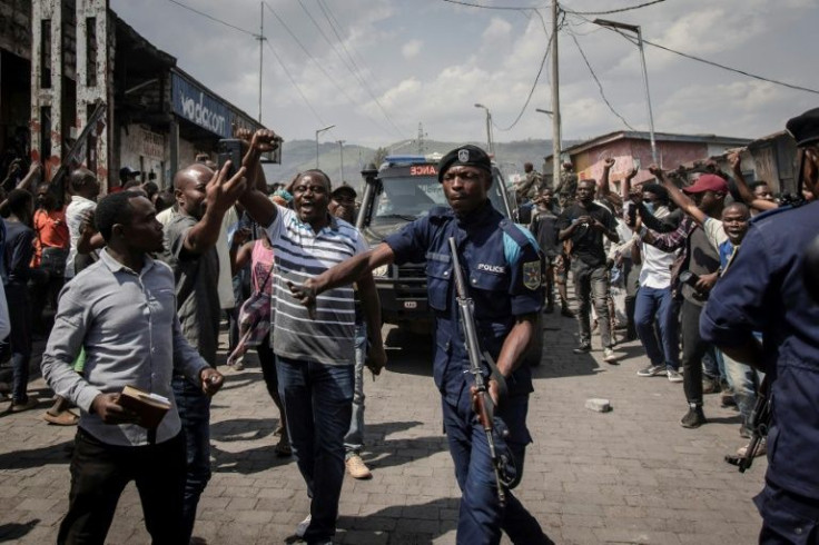 The meeting comes as heavy fighting revives decades-old animosities between Kinshasa and Kigali