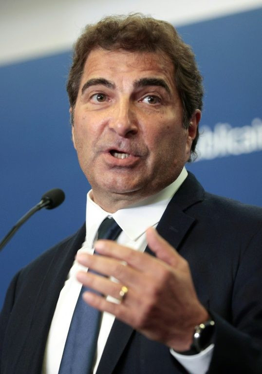 Christian Jacob, leader of the rightwing Les Republicans, made clear there would be no easy alliance