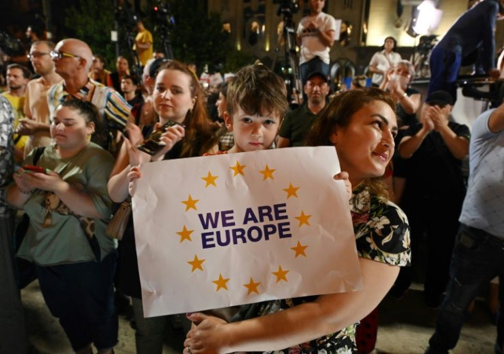 TMany of those rallying brandished  placards that read 'We are Europe' as the EU anthem, the Ode to Joy, was performed at the demonstration