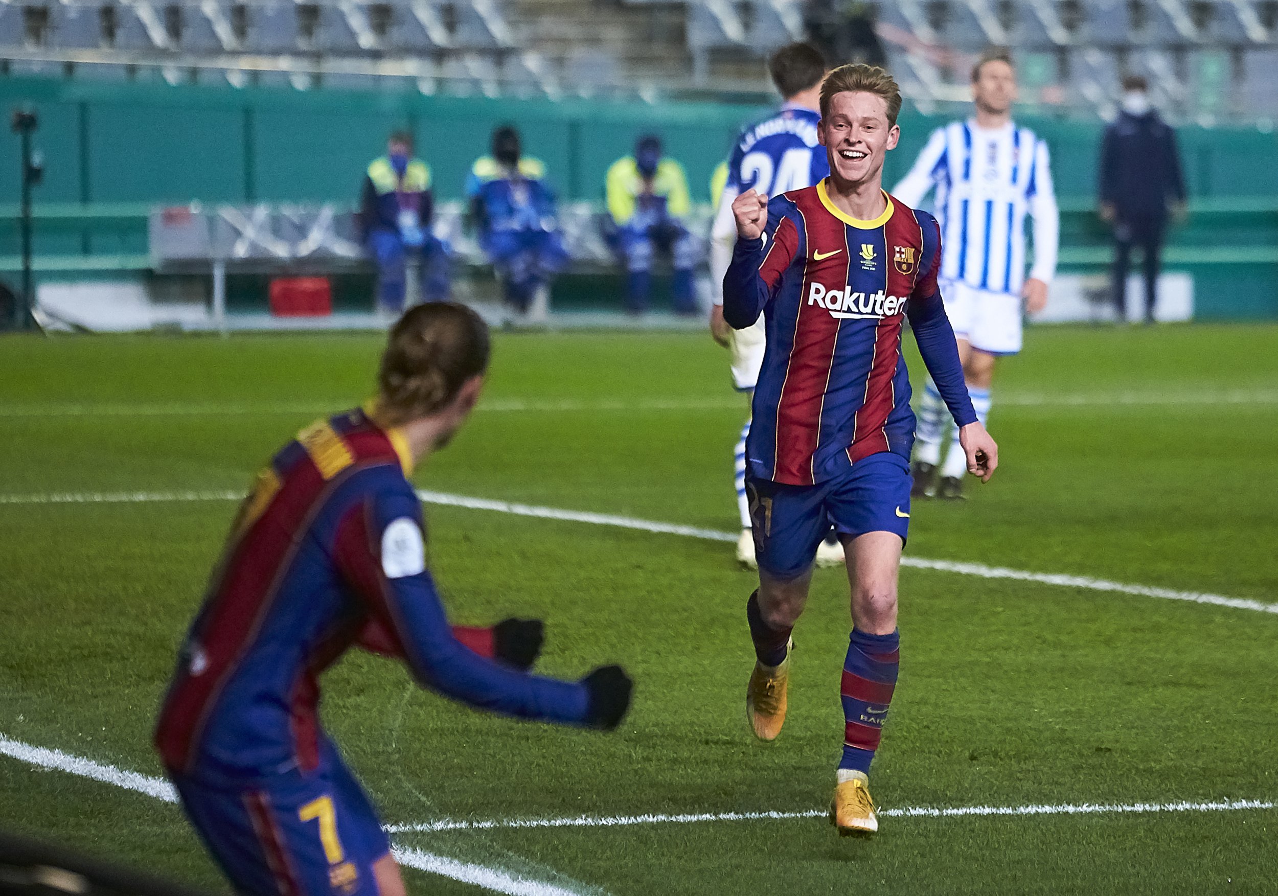 Manchester United Give Ultimatum To Barcelona's Frenkie De Jong ...