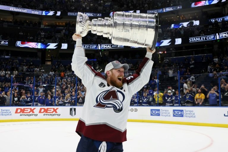 Colorado Avalanche Win Stanley Cup Final For Third NHL Crown | IBTimes