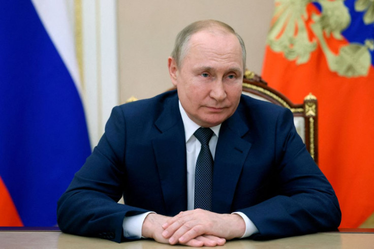 Russian President Vladimir Putin addresses participants of the IX Forum of Regions of Russia and Belarus, via video link in Moscow, Russia July 1, 2022. Sputnik/Mikhail Metzel/Kremlin via REUTERS 