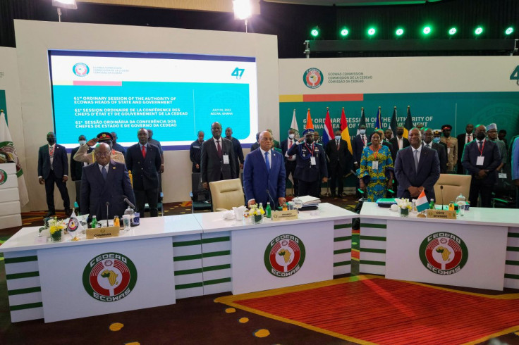 Ghana's President Nana Akufo Addo, ECOWAS Commission President Jean-Claude Kassi Brou and Ivory Coast's President Alassane Ouattara attend the ECOWAS summit to discuss transitional roadmap for Mali, Burkina Faso and Guinea, in Accra, Ghana, July 3, 2022. 