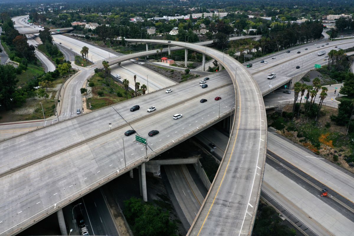 Car Flies Into Air After Hitting Runaway Tire On California Freeway