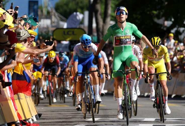 Wout Van Aert wins again at Lausanne