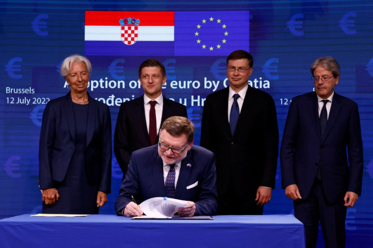 Croatia's Finance Minister Marko Primorac, European Commissioner vice president Valdis Dombrovskis, President of European Central Bank Christine Lagarde, European Commissioner for Economy Paolo Gentiloni and Czech Finance Minister Zbynek Stanjura take par