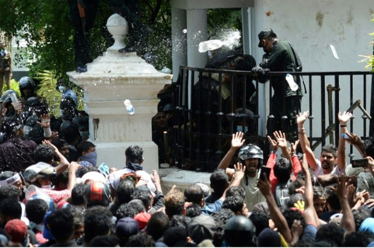 People began mobbing the office in the morning, after news spread that President Gotabaya Rajapaksa had fled the country