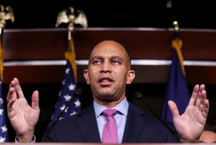 U.S. House Democratic Caucus Chair Hakeem Jeffries (D-NY) speaks during a news conference following a House Democratic Caucus meeting at the U.S. Capitol in Washington, U.S., November 2, 2021. 
