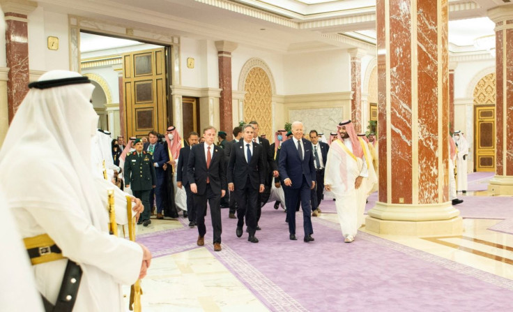 Saudi Crown Prince Mohammed bin Salman receives U.S. President Joe Biden at Al Salman Palace upon his arrival in Jeddah, Saudi Arabia, July 15, 2022. Bandar Algaloud/Courtesy of Saudi Royal Court/Handout via REUTERS 