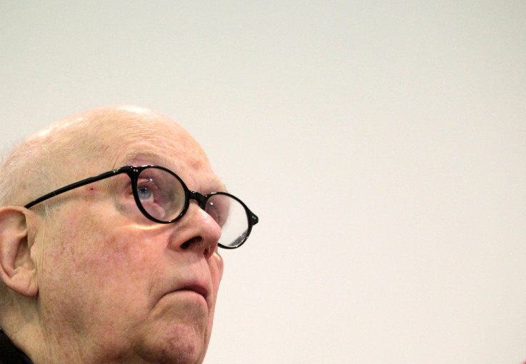 Swedish-born artist Claes Oldenburg reacts during a news conference at the opening of his exhibition 'The Sixties' at the Museum of Modern Art, mumok, in Vienna February 2, 2012.