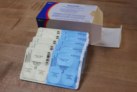 Paxlovid, Pfizer's anti-viral medication to treat the coronavirus disease (COVID-19), is displayed in this picture illustration taken in Medford, Massachusetts, U.S., May 12, 2022. 