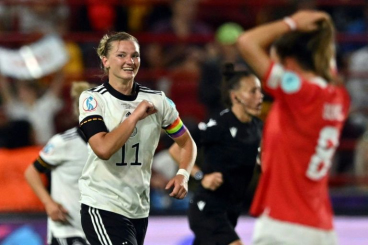 Alexandra Popp scored her fourth goal in as many games to help Germany into the Euro 2022 semi-finals