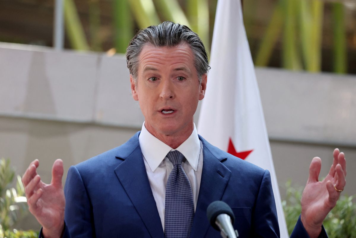 California Governor Newsom Enacts Legislation Safeguarding Children from Social Media Dangers