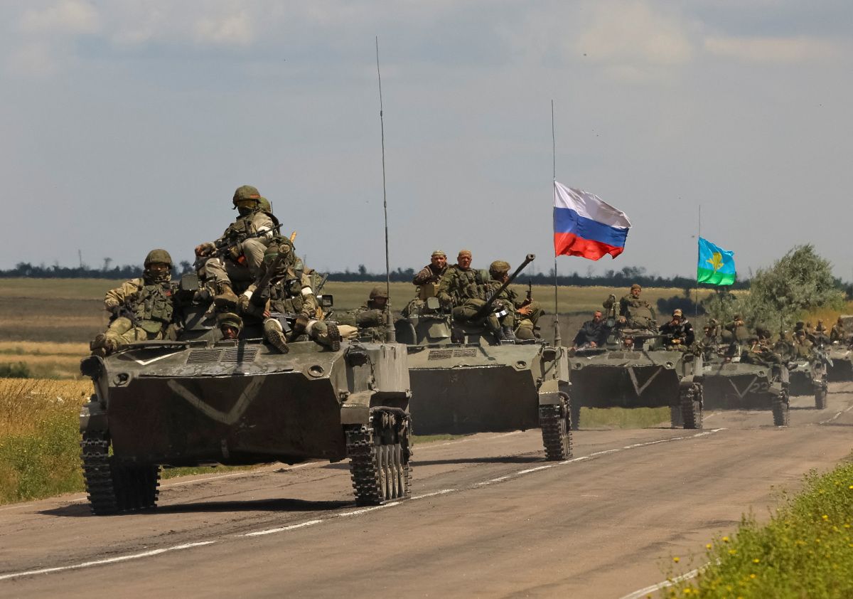 Russian Fighters On Leave Break Their Arms, Legs To Avoid Returning To ...