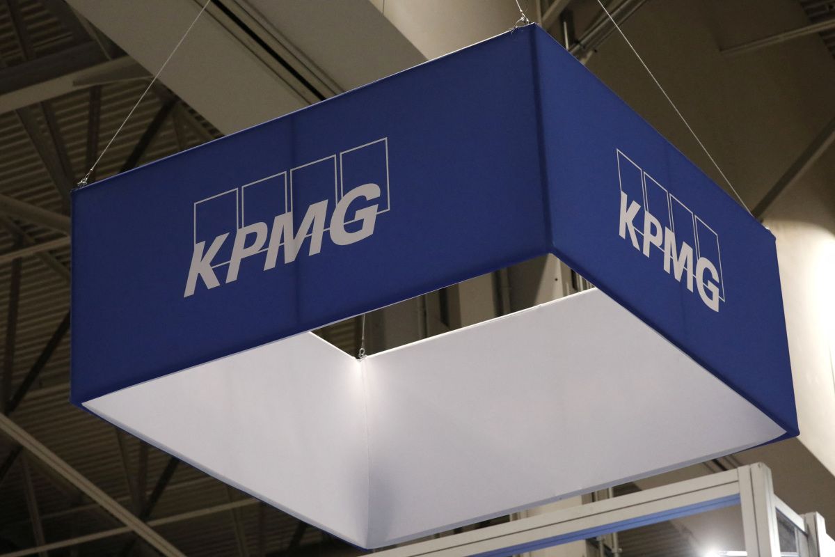 KPMG Escapes Record Fine Over Carillion, Regenersis Audit Checks | IBTimes