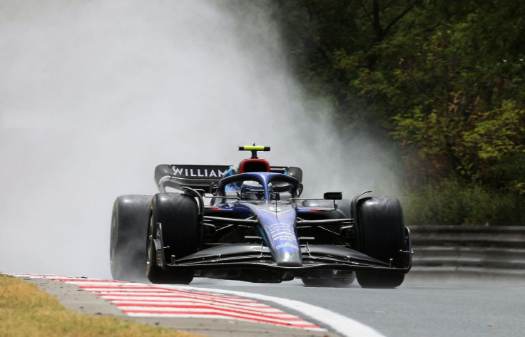 Formula One F1 - Hungarian Grand Prix - Hungaroring, Budapest, Hungary - July 30, 2022 Williams' Nicholas Latifi in action leaves a trail of spray due to rain during practice