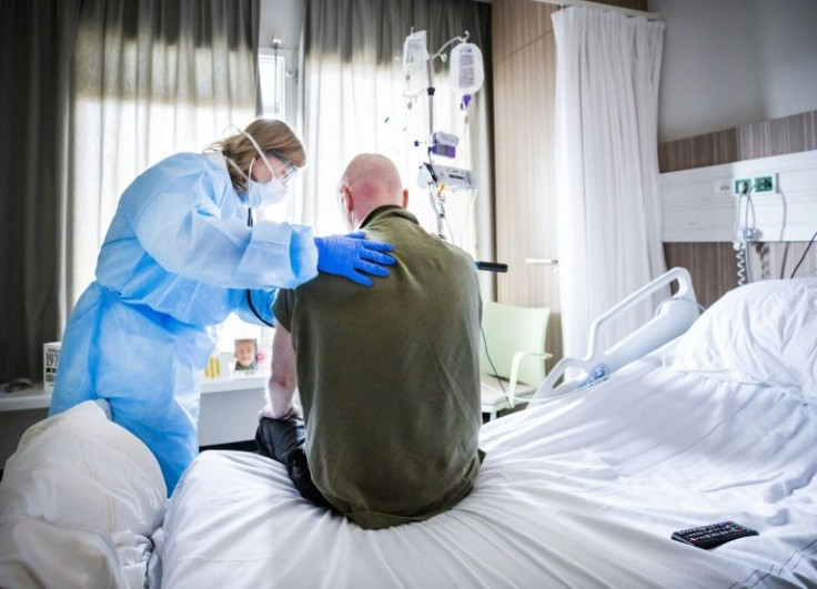 One in eight people who contract coronavirus develop at least one symptom of long Covid, a new study suggests