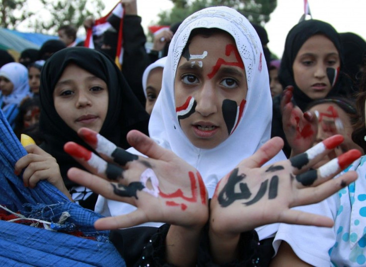 Art amidst Yemen unrest: Unique pictures of hand art by protestors.