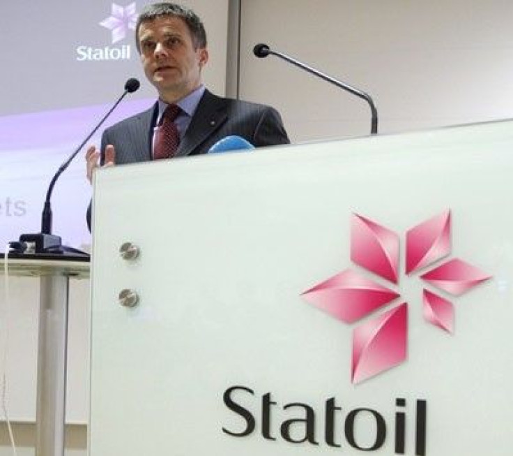 Helge Lund, president and chief executive of Norwegian oil company Statoil presents the company's first quarter 2010 results during a news conference in Oslo May 5, 2010