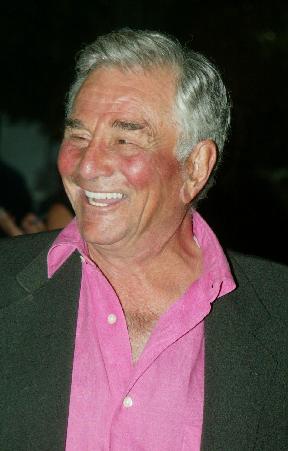 Actor Peter Falk arrives as a guest at the Filmmakers Alliance 5th anniversary gala in Los Angeles August 14, 2002. German film director Wim Wenders was honored with the Alliance039s third annual Vision Award.