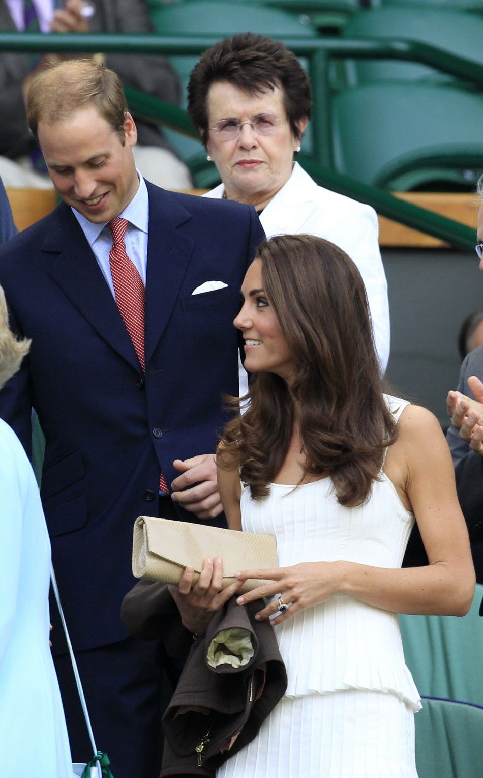 Britain039s Catherine, Duchess of Cambridge R arrives on Centre Court with her husband Prince William L, for the match between Andy Murray of Britain and Richard Gasquet of France at the Wimbledon tennis championships in London June 27, 2011.