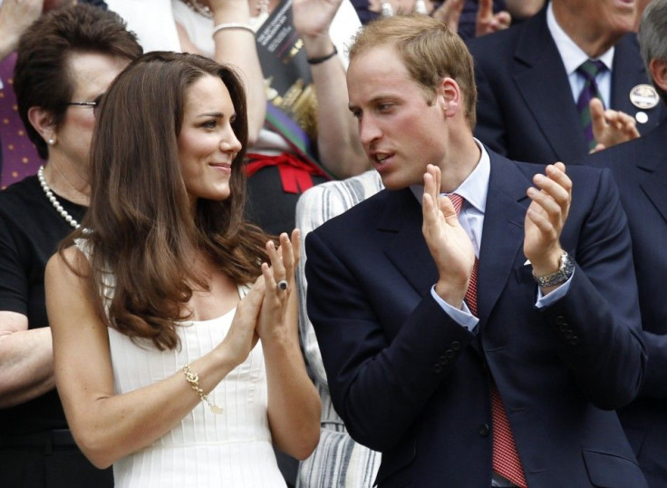 Kate and William Centre Court applauding