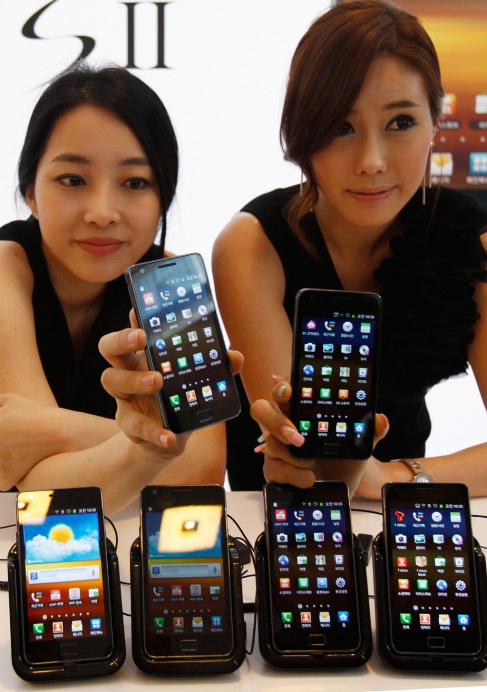 Samsung - If you were Apple, which mobile company would you buy