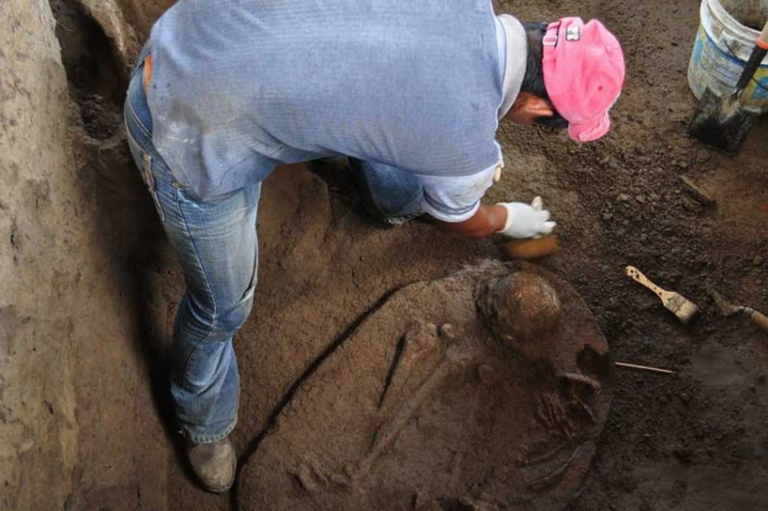 Archeologists discover hundreds of Mayan burials in Mexico PHOTOS.