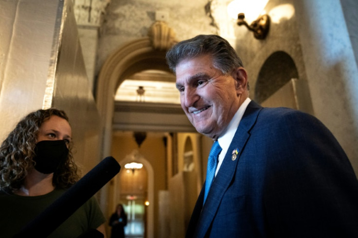 Senator Joe Manchin (R), a Democrat from West Virginia, had held out support for a major spending plan but ultimately agreed to a compromise with lead Senate Democrat Chuck Schumer