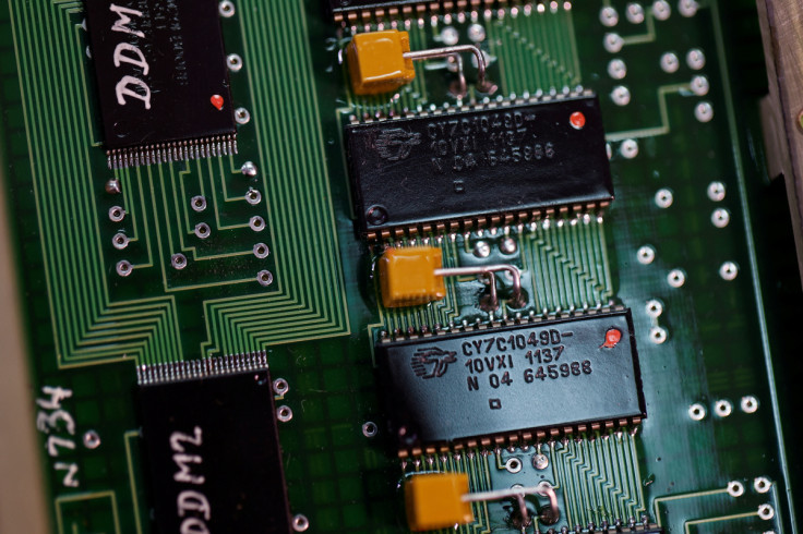 A detail photo shows Cypress Semiconductor chips in the on-board computer of a Russian 9M727 missile