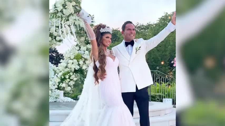 Teresa Giudice's Wedding Hair Prompts Wave of Jokes