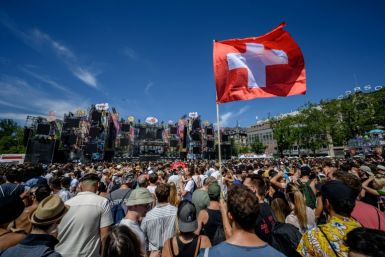Around 850,000 people attended the last techno Street Parade in Zurich in 2019