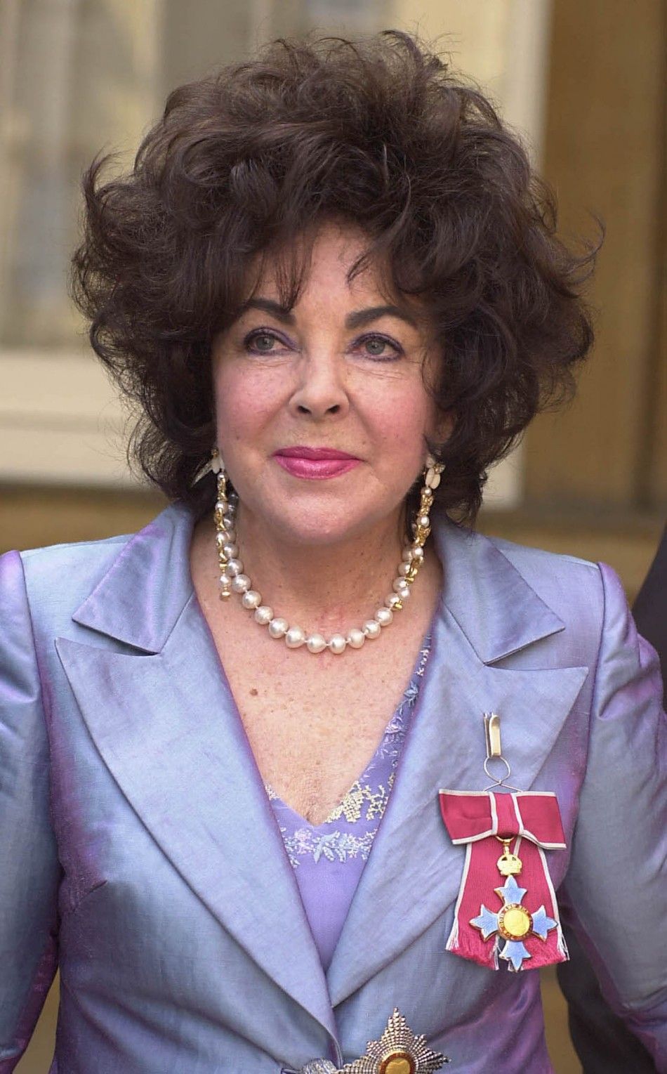 Elizabeth Taylor collection go up for auction