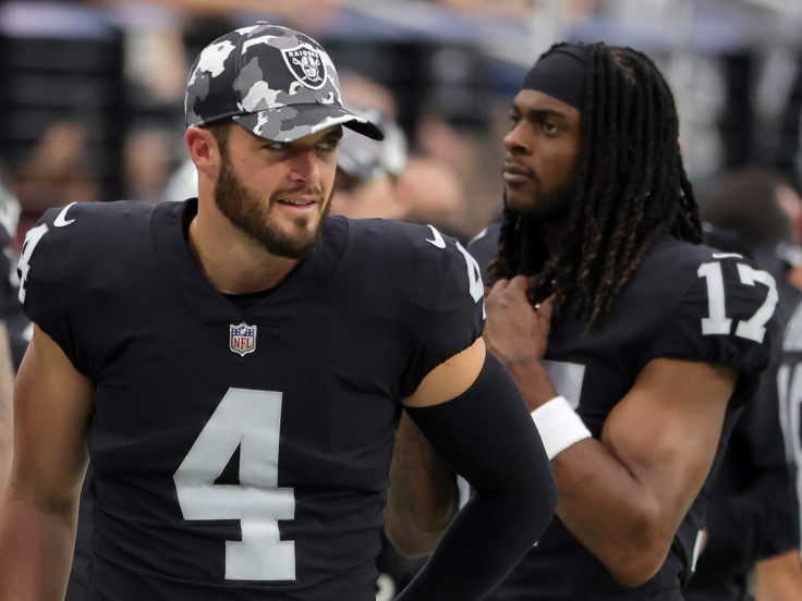 Derek Carr Davante Raiders