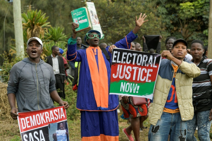 Odinga dan para pendukungnya telah membingkai pertarungan hukum tersebut sebagai perjuangan untuk demokrasi
