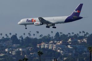 Federal Express plane lands in San Diego
