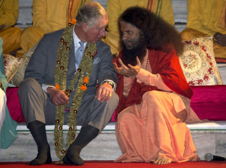 In India in 2013, Charles met Swami Chidanand Saraswatiji, president and spiritual head of the Parmarth Niketam Ashram, during the Sunset "Aarti" ceremony by the River Ganges, which is sacred to Hindus