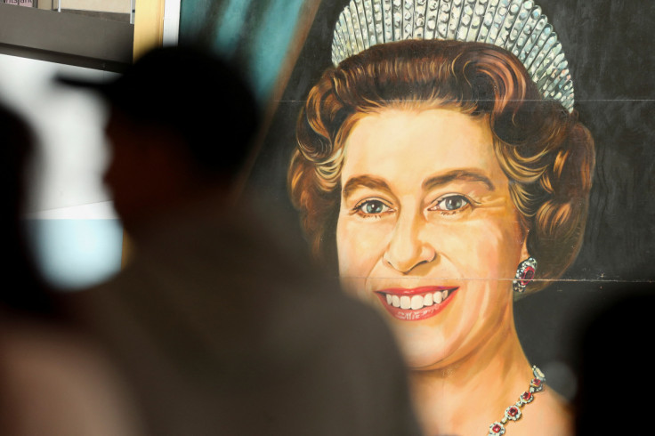 Huge paintintg of Queen hangs in Winnipeg mall