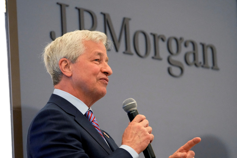JP Morgan CEO Jamie Dimon delivers a speech during the inauguration of the new French headquarters of JP Morgan bank in Paris