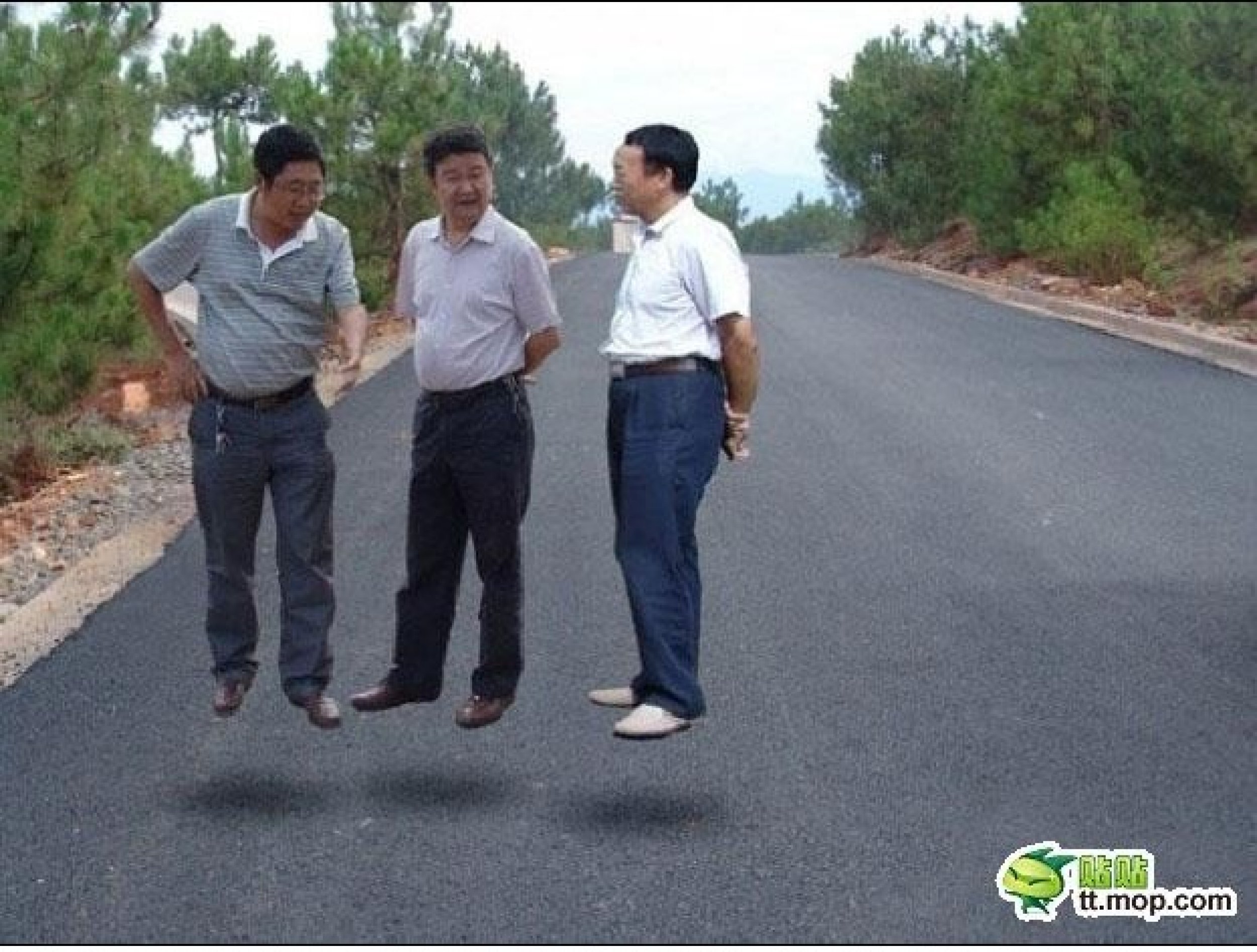 The 3 levitating Chinese government officials.